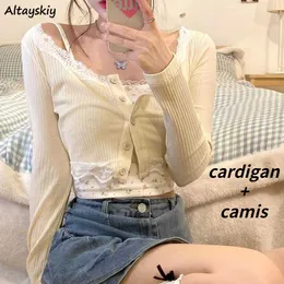 Tvådelad klänning set färsk chic sommar kvinnlig singelbröst cardigan sexig flickaktiga grödor camisole anbud streetwear semester 230515