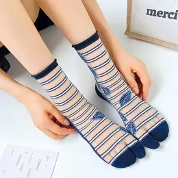 Women Socks 1pair Split Toe Japanese Style Harajuku Two Finger Tabi Summer Ultra-thin Transparent Crystal Silk