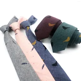 Bow ich krawat chuda kreskówka dla mężczyzn bawełniane ptaki z piórem drukowane krawat chwastowanie ręcznie robione miękkie corbatas cravat moda odzież na szyję