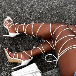 Vestido Sapatos de vestido Gladiator Knee Knee High Sandals Open Dedue Lace Up Cross Strappy Woman 2023 Sexy Salto fino sandalias