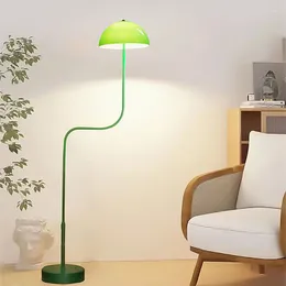 Golvlampor Emerald Green Bean Sprout Lamp Modern Creative Atmosphere Lumataire For Study Living Room Soffa Decor Vertical Corner Light