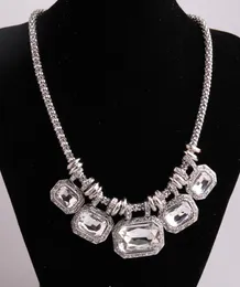 Colares pendentes Corrente de milho de chegada Chain Five Glass Crystal for Women