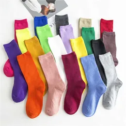 Skarpetki Hosiers Socks Socki Solid Kolor Połączenie Skarpetki Skarpetki jesienne i zimowe Tube Skarpetki Ins Fashion Marka Flow All-Match JK Tube Skarpetki P230517