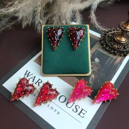 Hoop Huggie Anting Hati Manis Aksesoris Stroberi Merah Muda Perhiasan Halus Sederhana für Wanita 230517