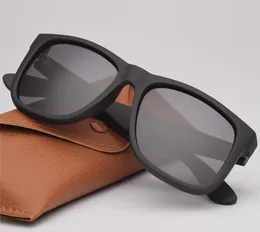Topkwaliteit modeontwerper zonnebrillen merk Justin Model Drijfpolariseerde lenzen man vrouw met lederen case pakketten Accessor6479894