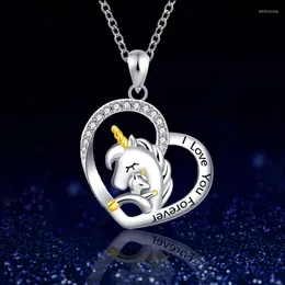 Pendant Necklaces Unique Fashion Horse Shaped Love Forever Heart Necklace Clavicle Chain Mother's Day Gift