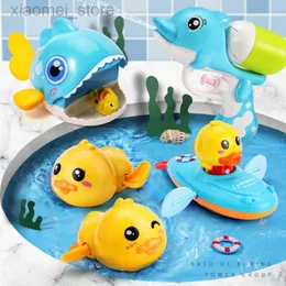 3PSCBath Toys New cute duck kayak giocattoli da bagno per bambini barca a remi giocattoli a orologeria baby shower giochi d'acqua giocattoli per bambini giochi da bagno regali