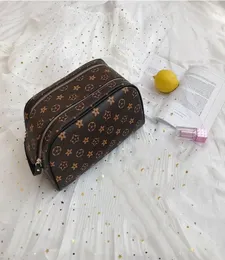 Damier Graphite Cosmetic Bags Cases Tanyetry Pouch Bag Men Wash Luxury Designer 메이크업 화장실 지갑 여성 뷰티 메이크업 케이스 Trav3783000