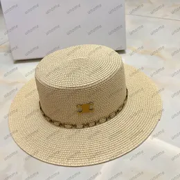 Summer Flat Bucket Hats Women Designer Straw Hat For Man Fashion Beach Hat Unisex Grass Braid Sun Masowe metalowe logo Sunhat 2305181z