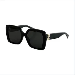 Gafas de sol para mujer para mujer, hombre, gafas de sol, estilo de moda para hombre, protege los ojos, lentes UV400 con caja aleatoria y estuche 10Y