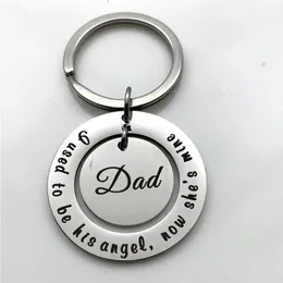 Anahtarlıklar Oeinin Yaratıcı Keychain Man Drive Güvenli Dady Madalya Anahtar Yüzük Çantaları Parlak Çocuk Gümüş Renk Anahtar Teyp Alaşım Kolye Aksesuarları Brelok