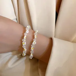 Strand Origin Summer Temperament Arcylic Flower For Women Girls Trendy White Charm Bracelet Jewellery Accessories