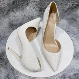 Sapatos de vestido Vinapobo Mulheres Bombas Moda Salto Alto Branco Cobra Impressão Casamento Senhoras Stiletto 2023