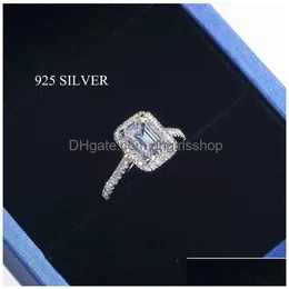 Solitaire Ring Handmade Emerald Cut 2Ct Lab Diamond 925 Sterling Sier Band Band Rings for Women Bridal Fine Party Jewe Dhcla