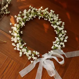 ティアラス通気性のある白い花の王冠ヘアバンドロマンチックな甘いガードランド女性結婚式のヘアアクセサリーブライドメイド230517