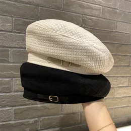 Berets modedesigner vintermössor för kvinnor pu läder barette hatt målare gorras dams retro eleganta boinas hombre 230517
