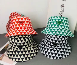 sombrero diseñador Beanie gorra hombres y mujeres marca sombra sombrero Sombrero de pescador con triángulo invertido Bloqueo de color sombrilla sombrero letra versátil