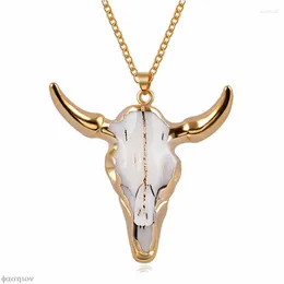 Pendant Necklaces Vintage Bull Skull Men's Necklace Golden Wrapped Resin Cattle Western National Style Denim Jewelry Head Biker