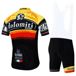 Sets Team Summer Short Sleeve Set Breathable MTB Mountain Racing Bike Jersey Bib Shorts Men Cycling Clothings 2023 P230519 good