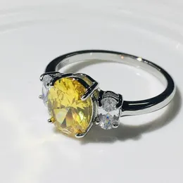 Anel de engajamento anéis de agrupamento 925 Sterling Silver Siltética Amarelo Sapphire Mulheres Promessa