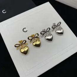 New Bow Love Heart Earrings 여성 Mori 스타일 Fresh College Fairy Silver Stud Earrings 도매
