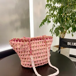 Luxury Designer Raffia Woven Straw Beach Shoping Bags With Lucky Charm Large Capacity Handbags Outdoor Sacoche Trends Pocket 27x23cm For Girls Ladies Womens Summer