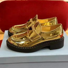 Plataforma vestido sapatos designer triângulo fivela decoração rendas até dedos redondos mulheres bombas 100% sapato de fábrica de couro grosso sola muffin sapato lefu sapato plano