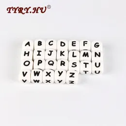 Baby Tanders Toys Tyryhu 50st Letter Silicone Pärlor Personliga tandvård DIY PACIFIER Kedjor Pearl Silicon Alphabet Accessories 230518