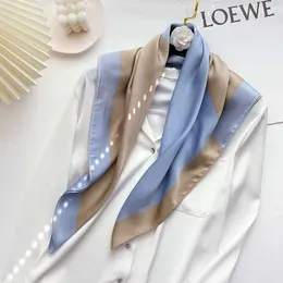 2021 sommer Luxus Marke Silk Schal Platz Frauen Schals Wraps Mode Büro Dame Kleine Haar Hals Hijabs Foulard Bandana 70*70cm G220513