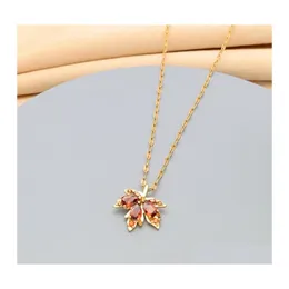 Pendant Necklaces Women Choker Necklace Elegant Mapel Leaf Beautif Red Zircon Deco Jewelry For Girls Teens Party Accessory Drop Deli Dhlpx
