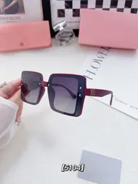 Topp lyxiga polariserade solglasögon Polaroid Lens Beach Leisure Designer Womens Goggle Senior Eyewear For Women Eyeglasses Frame Vintage Sun Glasses With Present Box