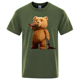 Härlig Ted Bear Drink Beer Affisch Funny Printed T-shirt Men mode Casual Short Hidees Loose Overize Tee Street