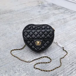 7A designerskie torby na torebkę torebki ramię Serce Shapee Crossbody moda mody