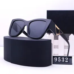 Lyxiga Damsolglasögon Polaroid Lens Designer Shades Brev Herrglasögon Senior Glasögon För Dam Glasögonbåge Vintage Metal Solglasögon med låda