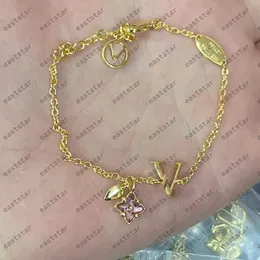 pulseira de flores feminino pulseiras de diamante jóias de trevo titânio 18k jóias de designer de designer de ouro pulverizes pulseiras de unhas branGles de prata multi estilo de alta qualidade no atacado