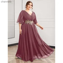 Abiti casual Taglie forti 2023 4XL 5XL Chiffon Fiore Patch V Abito manica corta Matrimonio Allentato Lusso Scollo a V Pizzo Abito taglie forti Donna Estate M L230520