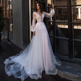 Deep V-neck Beach Wedding Dresses Lantern Long Sleeves Lace Appliques Tulle Floor Length Vestido De Novia Lace-Up Boho Bridal Gowns