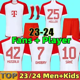 4xl 23 24 Musiala Futbol Forması Sane 2023 2024 Futbol Gömlek Goretzka Gnabry Bayerns Münih Camisa de Futebol Erkek Çocuk Kitleri Çorap Seti Kimmich Hayranlar Oyuncu Teriye