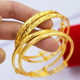 Armband 2 st/set Dubai Bangles Gold Plated Fashion Lady Bride Luxury Arab Indian Jewelry Etiopian Bracelete Feminino Party Wedding Present