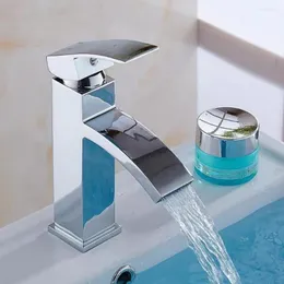 Kökskranar 1 st vattenfall kallt och kran brett munstycke spegelbehandling fyrkantig armbåge nedre bassängen övre