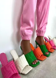 Новая мода Orange Simple Mear Soft Slippers Square Toe High Heels Mule Women Shoes 2022 Summer Outdoor Slides Sandals9481127