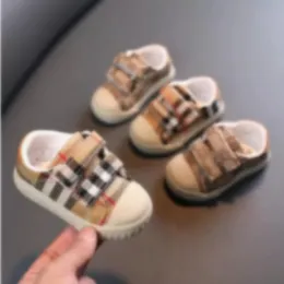 Designer baby första vandrare barn baby skor vår spädbarn barn småbarn flickor pojke casual mesh mjuk botten bekväm non-glid