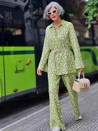 女性の2ピースパンツ幾何学的なプリントニット秋の緑のシャツロングスーツオフィスファッションカジュアルストリートウェアボタンエラスティックウエスト女性セット