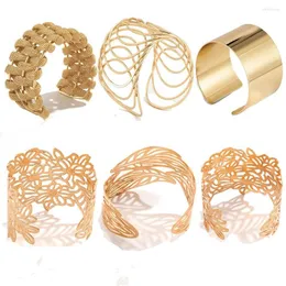 Bangle 9 Styles Esagerato Hollow Out Wide Cuff Braccialetti aperti per le donne Punk Big Flower Leaves Bracciale da polso Gioielli 2023