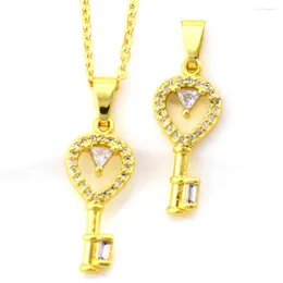 Pendant Necklaces Lock Gift Jewelry Luxury Fashion Korean Style Crystal Zircon Key For Women Cute Gold Color Chain