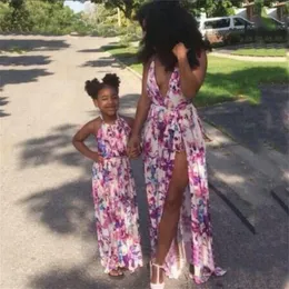 Anne Kızı Elbiseler Kiraz Baskı Elbise Aile Eşleşen Kıyafetler Yarım Kollu Annenin Elbisesi ve Kolsuz Kız Elbise B11292K