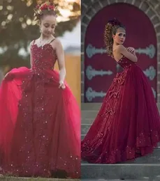 2019 New Burgundy Crystals Beaded Girls Pageant Dresses Spaghetti Straps Tulle Long Formal Kids First Oncomion Gowns Lace Appliqu6403694