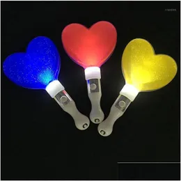 Dekoracja imprezy świecąca miłość kształt stick led Flash Wand Light Heart Wands Rally Race Batons DJ Flashing for Event Concert Glow Drop dhbfj