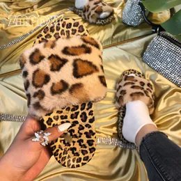 Tofflor damer sommar randiga bilder modeplattform leopard tryck päls flip-flops komfort non-halp trädgårdskor avslappnade mulor