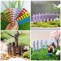 Garden Decorations 1 PC Wood Barrier Dollhouse Showcase Craft Outdoor Miniature Resin Micro Landscape Decoration Crafts
